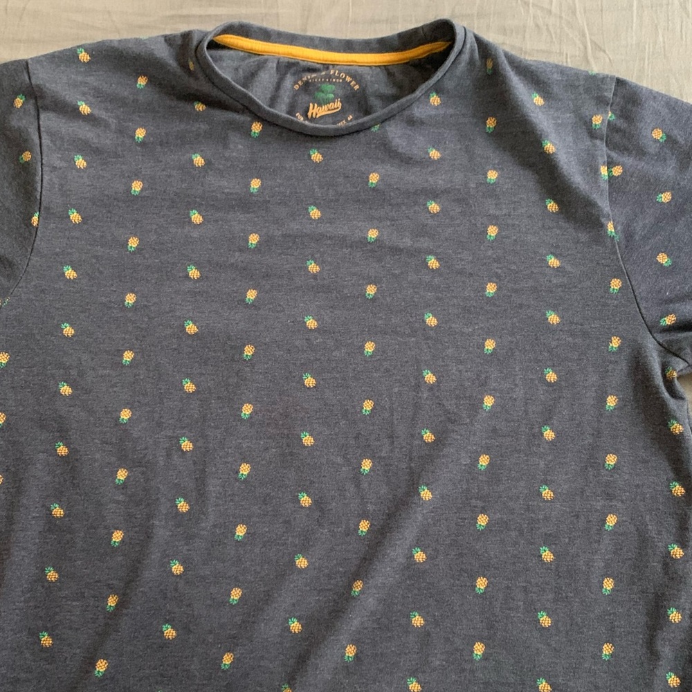 Pineapple print t-shirt
